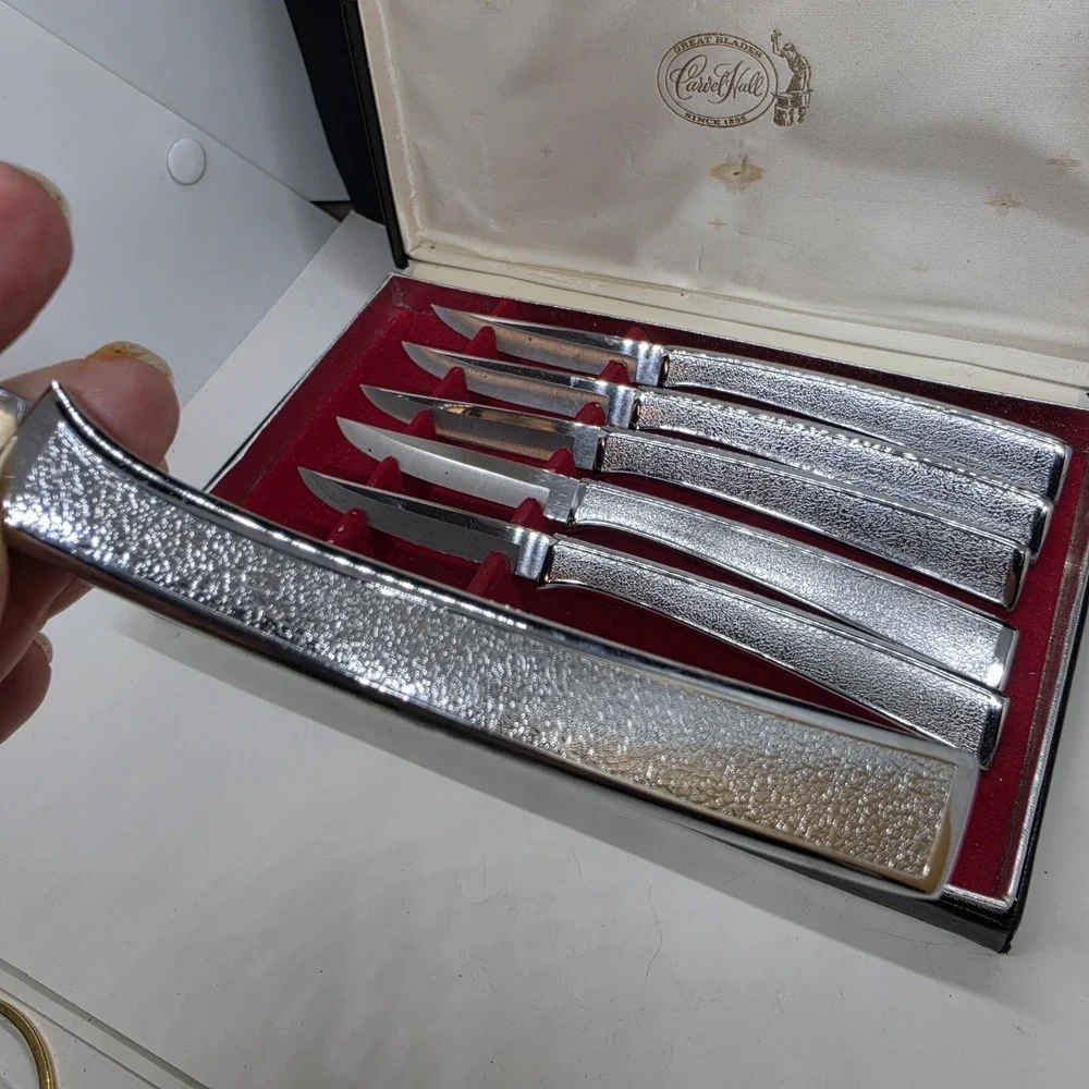 Vintage Carvel Hall Set of 6 Stainless Steel Steak Knives Dining